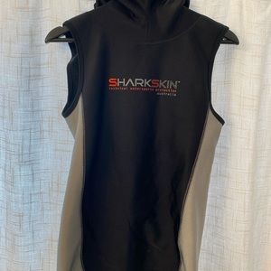 Sharkskin Hooded Vest Men’s Medium
